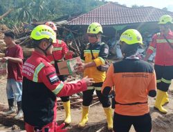PT BSI Ambil Bagian dalam Donasi Kemanusiaan Grup Merdeka untuk Banjir dan Longsor Sumatera