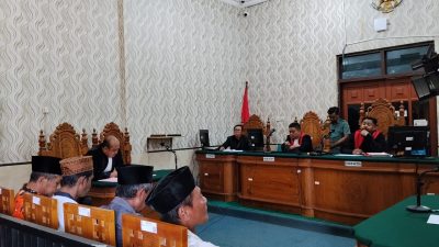 Terdakwa Menangis Saat Bacakan Pledoi di Hadapan Majelis Hakim