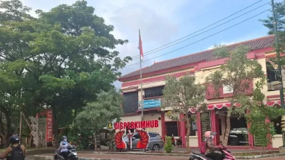 Dua Pejabat Disperkimhub Sumenep Terdakwa Kasus BSPS Tetap Terima 50 Persen Gaji Pokok